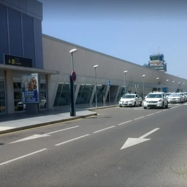Parking Aeropuerto Almeria